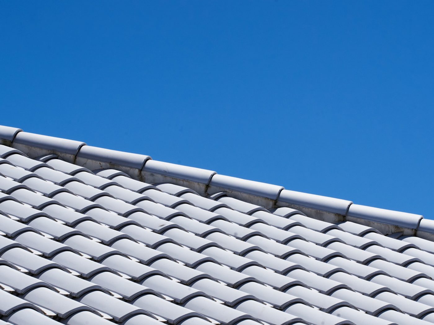 bright roof, blue sky